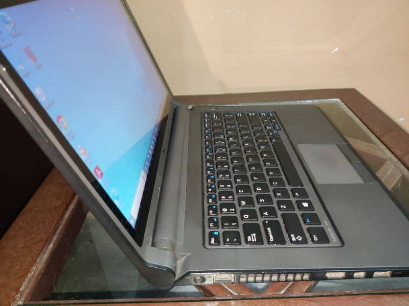 Dell Latitude 3350  call 03304007130 11