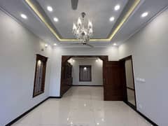 7 marla Ground portion available for Rent G-13 Contact 0347-7163075