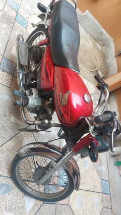 Honda CD 70 2016