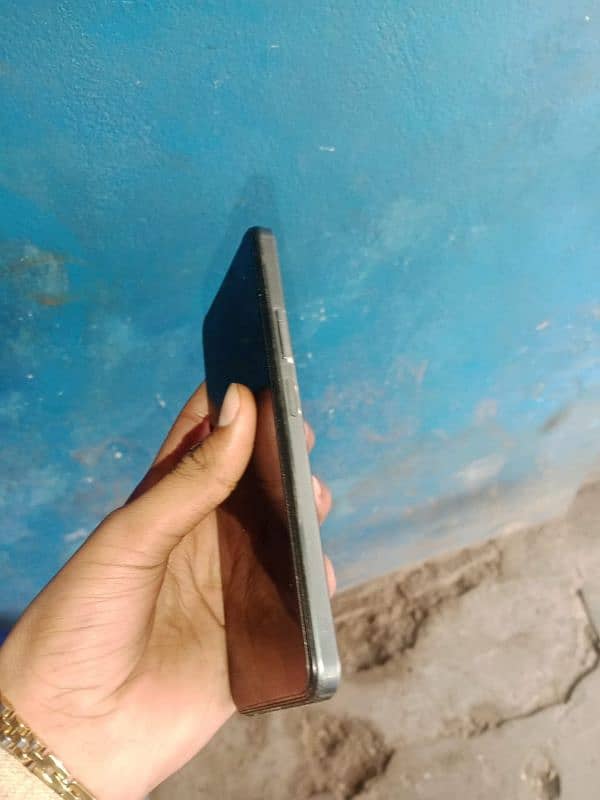 vivo y17s 10.9. 5 condition All ok 2