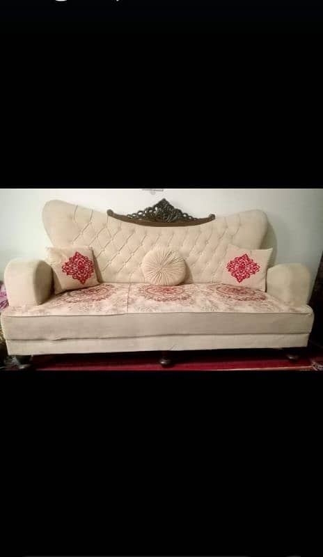 5 seater sofa 0