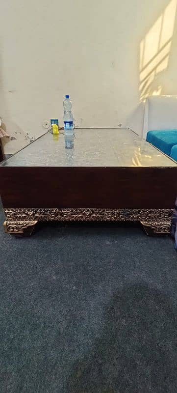 Full size Table for Sell 3