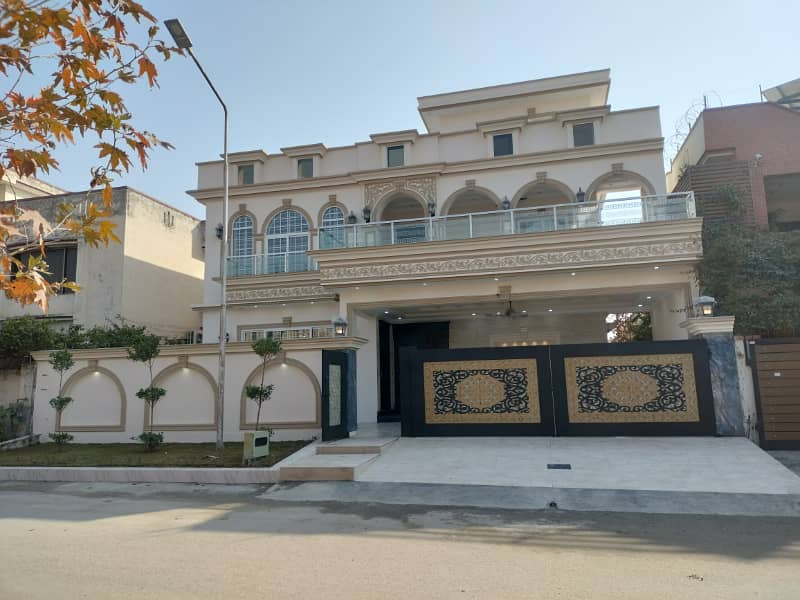 Most Beautiful Luxury 50 X 90 House For Sale In G-13 Islamabad 0