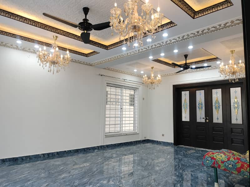 Most Beautiful Luxury 50 X 90 House For Sale In G-13 Islamabad 8