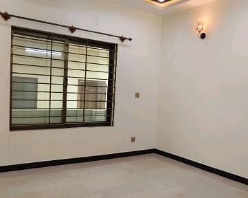 1800 Square Feet Spacious House Available In G-15/4 For sale 12