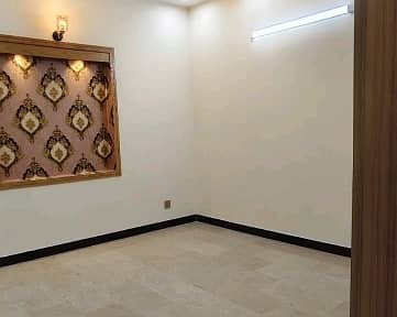 1800 Square Feet Spacious House Available In G-15/4 For sale 17