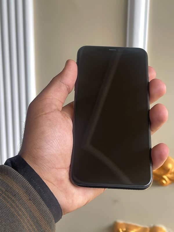 Iphone 11 Pro Max PTA APPROVED 256GB 5