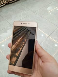 Q Mobile Noir S6s