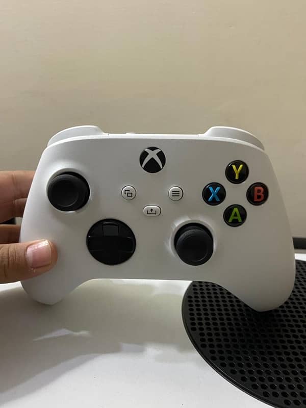 Xbox series s 1tb white color 6