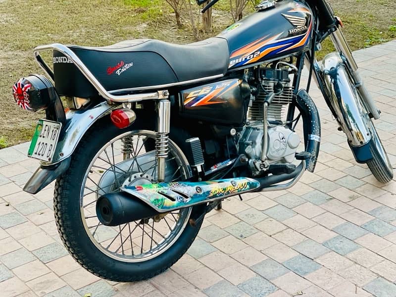 Honda CG 125 (2018 Model) Black Edition for Sale 7