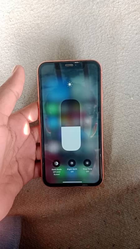 I phone XR 64GB 2