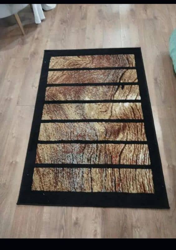 carpet/ rug (black-brown) 1