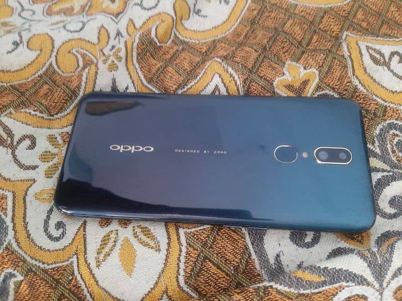 Oppo f 11 for sale. ram 6 GB, rom 128 GB 1