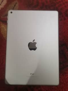 Ipad 6th generation 2gb ram 32gb internal Storage