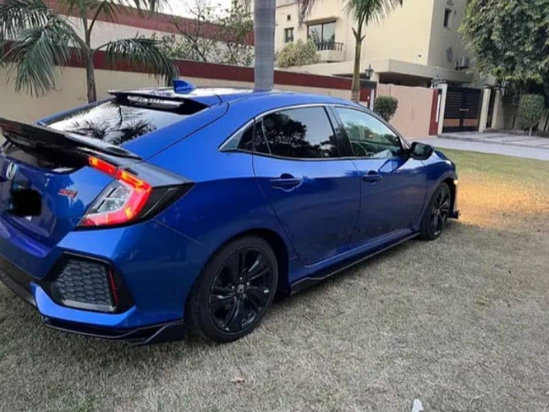 Honda Civic 2017 7