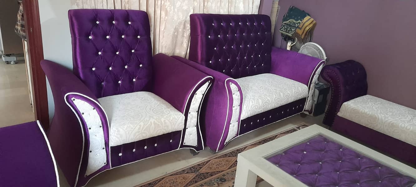 9 Seater Sofa Set (Almost New Condition) 12