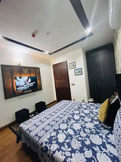 Daily basis 1 BHK furnished Luxurious apartment available 0