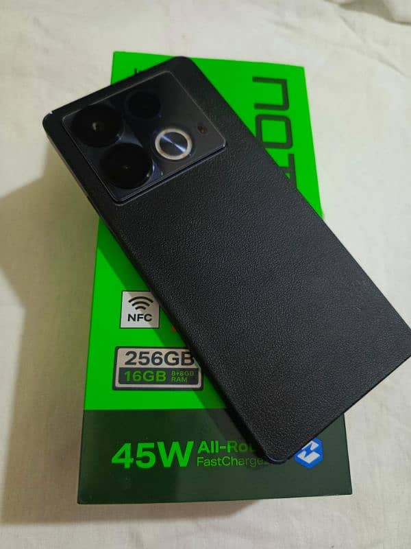 infinix note 40 4