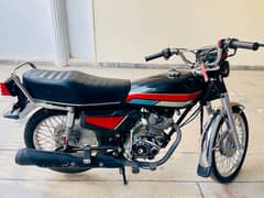 Honda CG125 Red