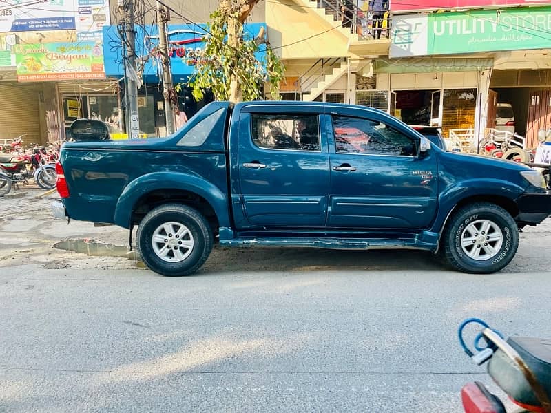 Toyota Hilux 2012 4