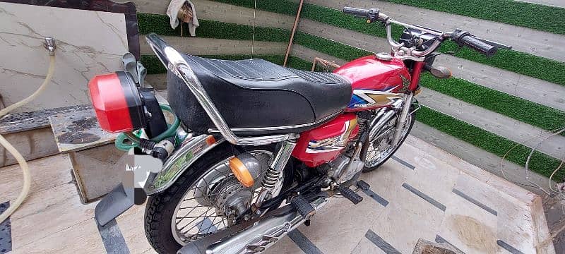 Honda CG 125 6