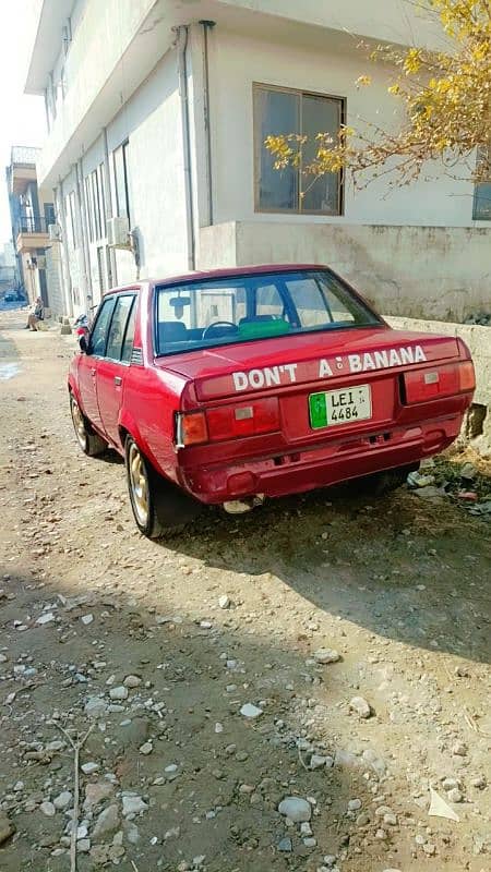 Toyota Corolla 1982 4