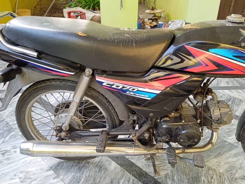 Honda CD 70 Dream 2020 9