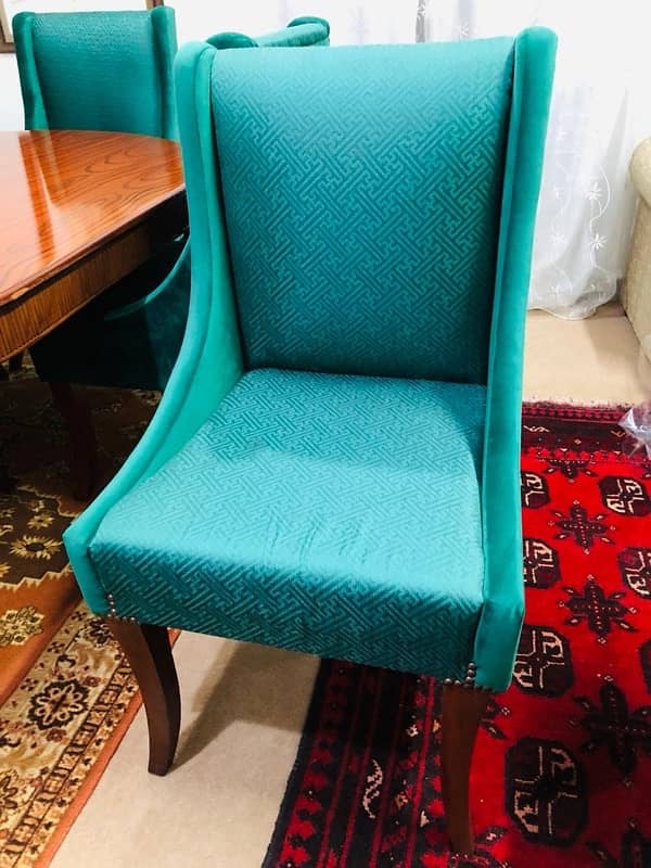 6 Dinning Chairs for Sale 10