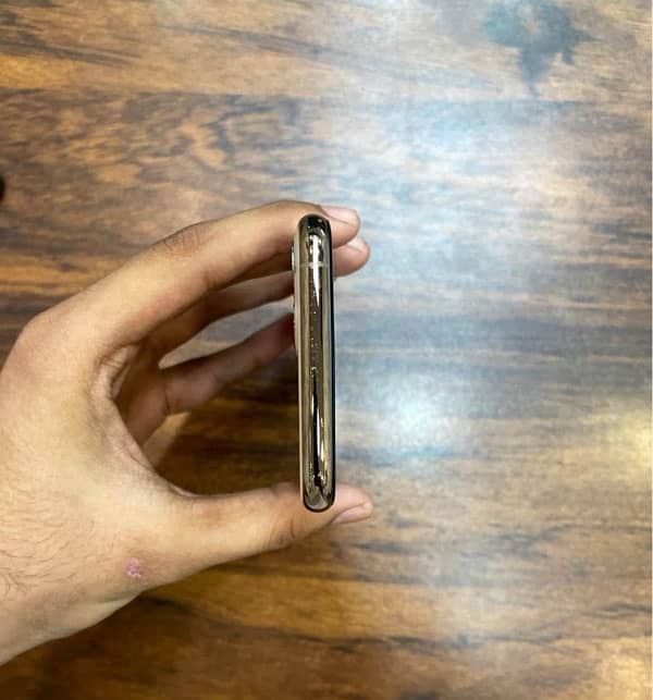 iPhone 11 Pro PTA Approved 3