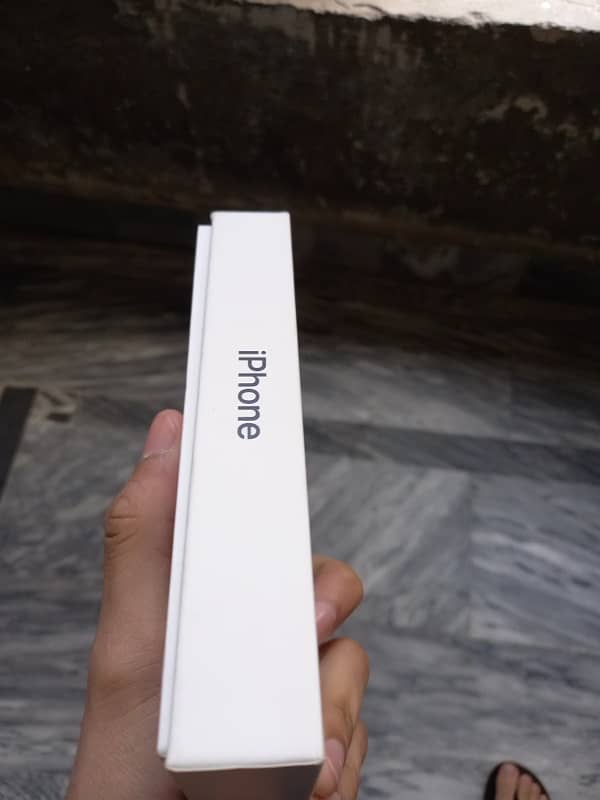 Iphone 13 With Box 1