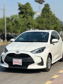 Toyota Yaris Hatchback 2021