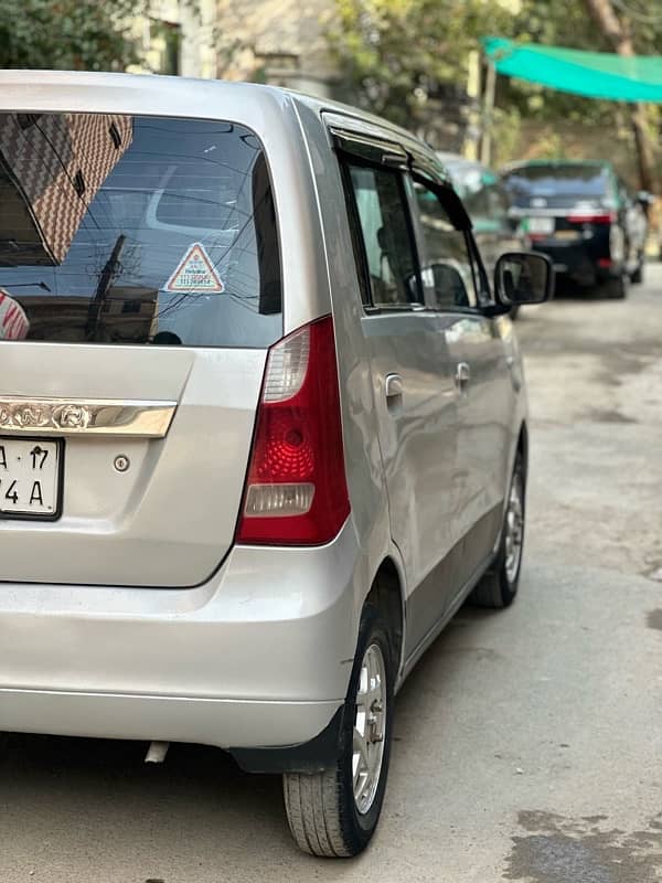 Suzuki Wagon R 2017 6