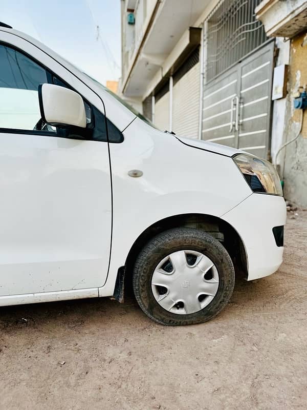 Suzuki Wagon R 2017 3