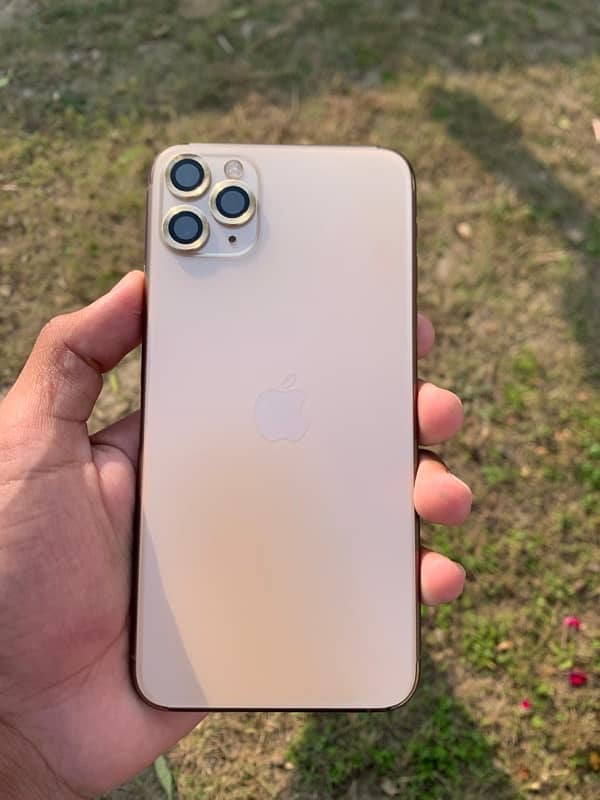 iphone 11 pro mx 6