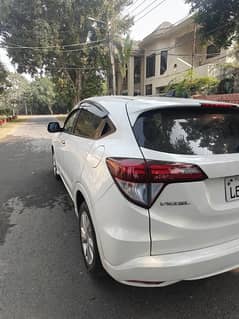 Honda Vezel 2014 G Varient.