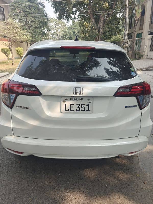 Honda Vezel 2014 G Varient. 9