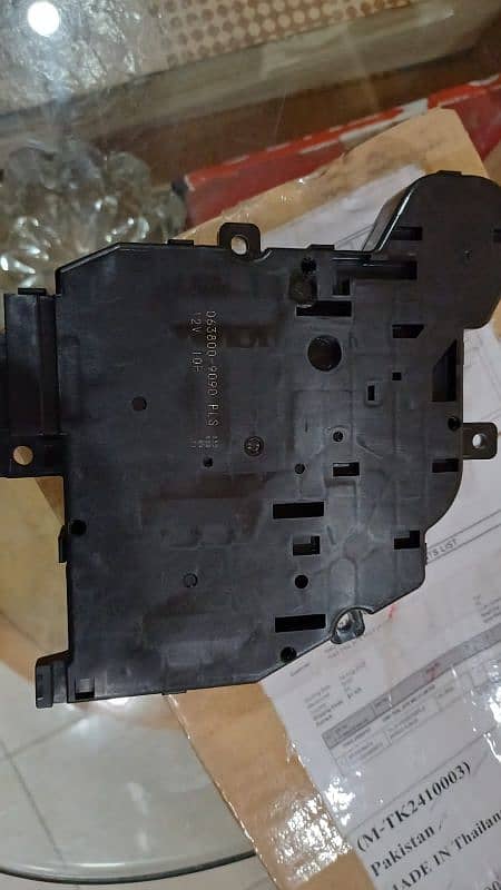 Toyota fortuner legender /Gr servo motor orignal oem 2