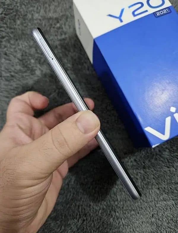 Vivo y20 3