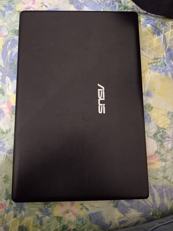 ASUS Altec LAPTOP 6