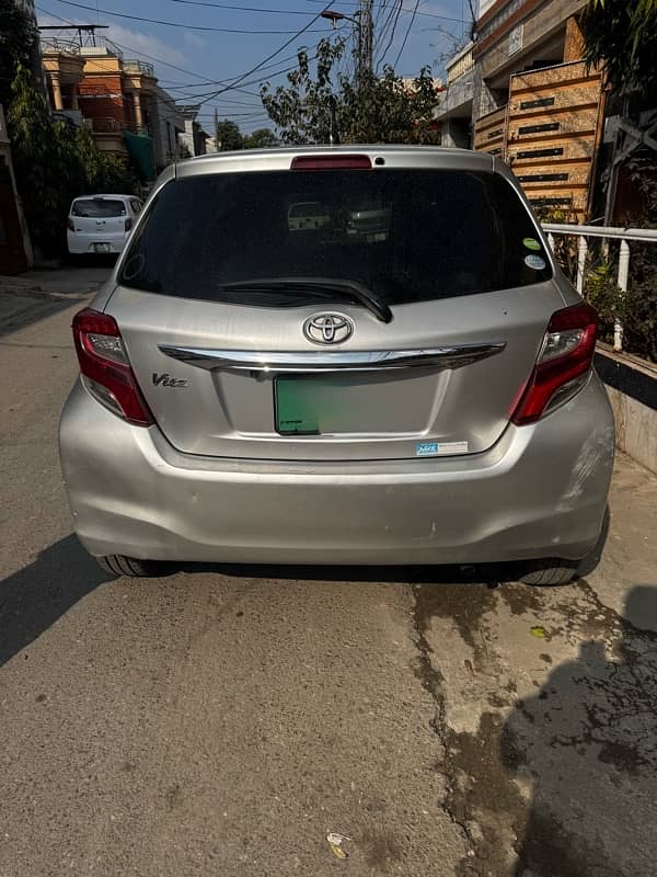 Toyota Vitz 2014 0