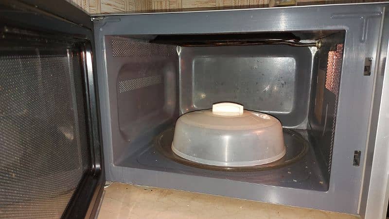 Homage HDG-451S MICROWAVE OVEN WITH GRILL 2