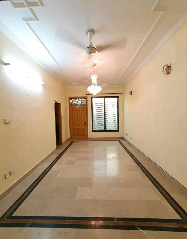 10 Marla Ground Portion for Rent in G-13 6