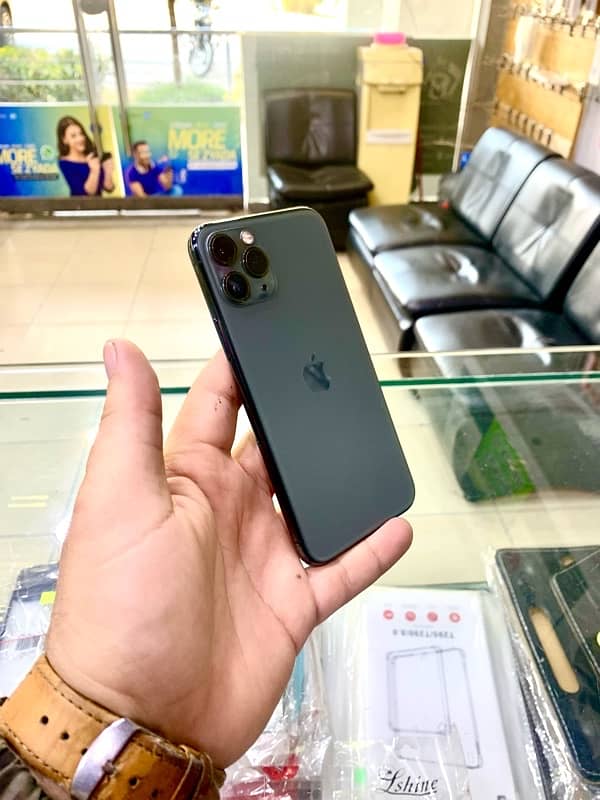 iphone 11 pro 0