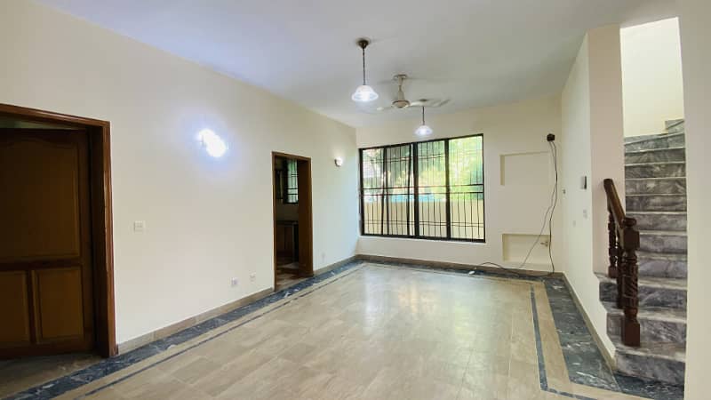 11 Marla Corner House For Sale In DHA Phase 1 8