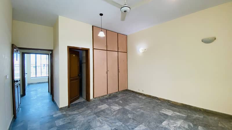 11 Marla Corner House For Sale In DHA Phase 1 13