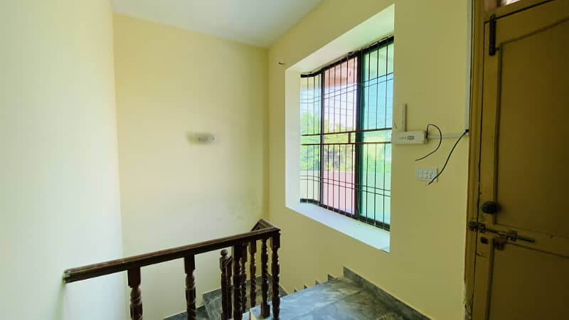 11 Marla Corner House For Sale In DHA Phase 1 17