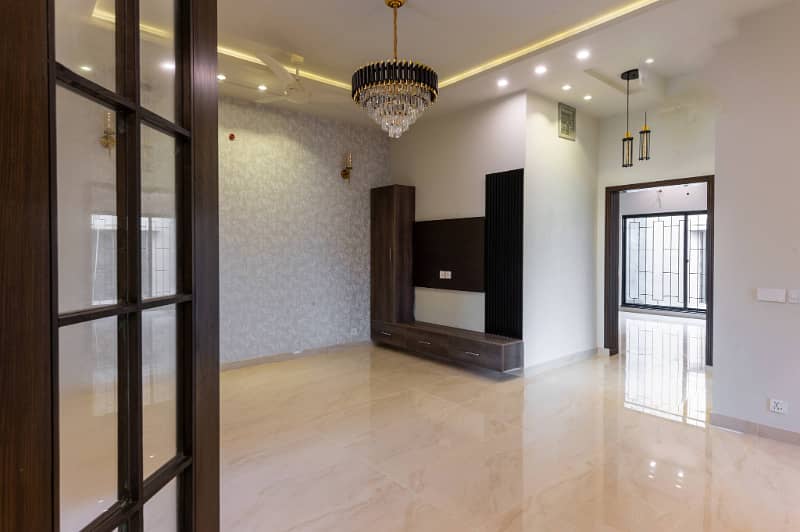 10 Marla Top Class Bungalow For Sale In DHA Phase 6 13