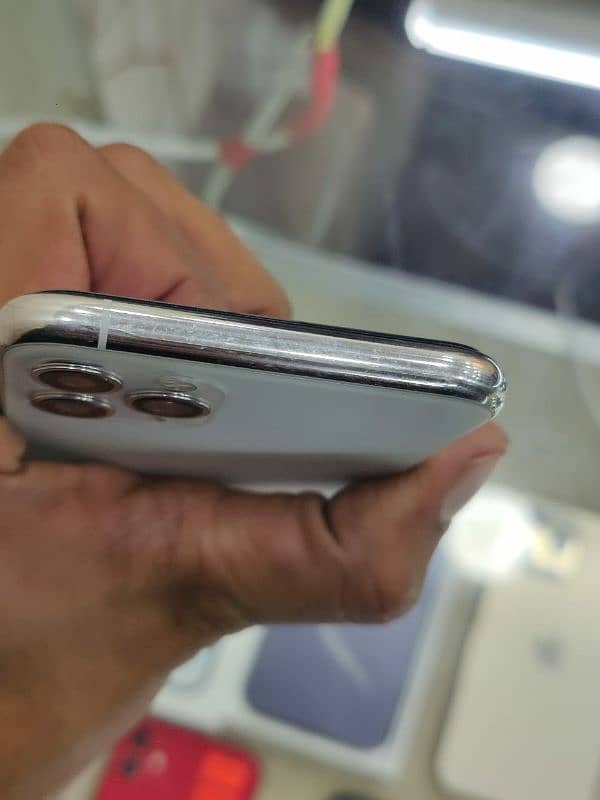 iPhone 11 pro PTA prove 4