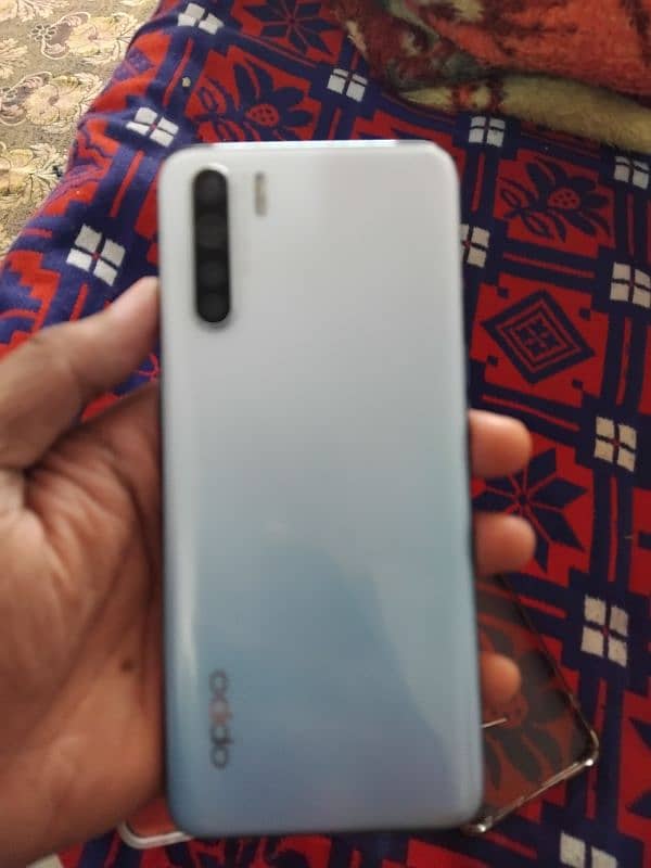 oppo f15 0