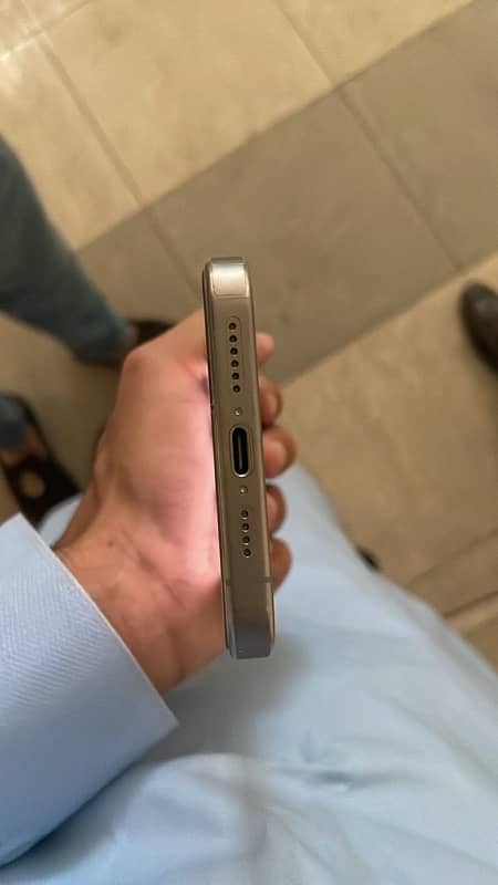 Iphone 15 pro max,Natural titanium, JV 4